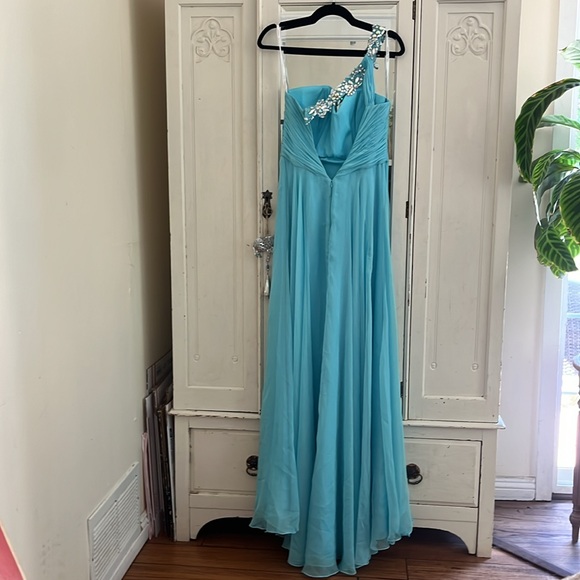 Rachel Allan Princess Homecoming Winter Formal Prom Dress, size 10 - Picture 6 of 12